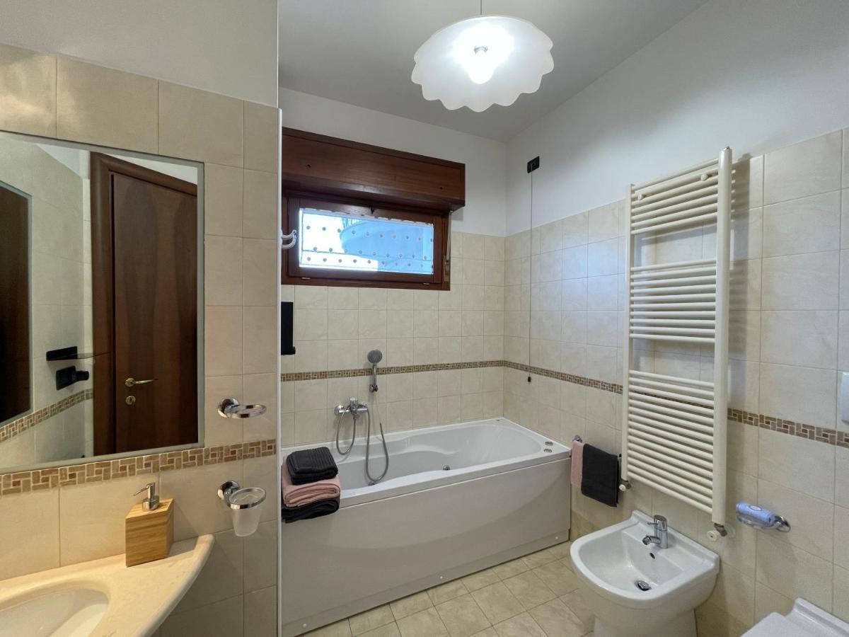 Casa Katiu' Due Camere Indipendenti In Appartamento Di 83 Mq L'Aquila Bagian luar foto